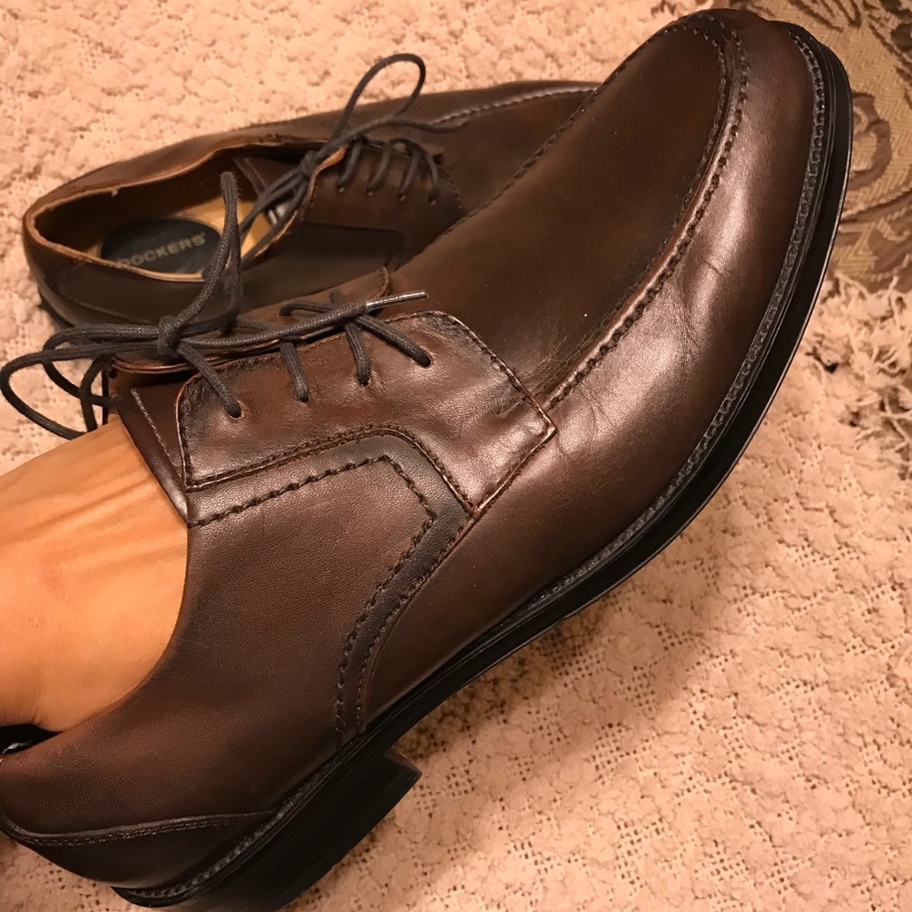 Men’s Dockers dress up shoes